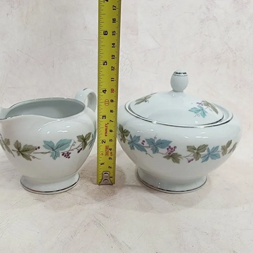 Vtg Fine‎ China  JAPAN MS 6701 Sugar And Creamer Set